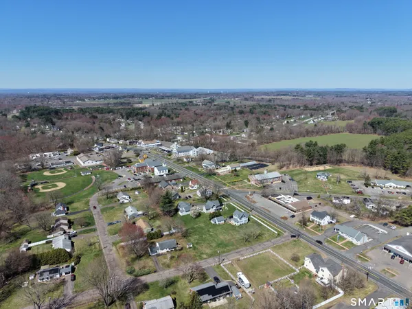 $400,000 | 620 Main Street, Somers, CT 06071