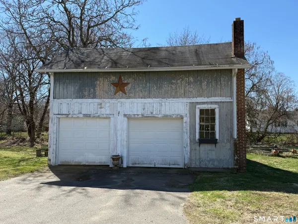 $400,000 | 620 Main Street, Somers, CT 06071