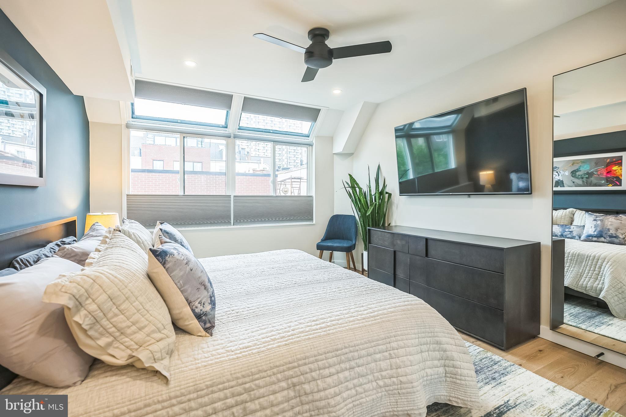 708 Addison Street Philadelphia, PA 19147 - Photo 20 of 30