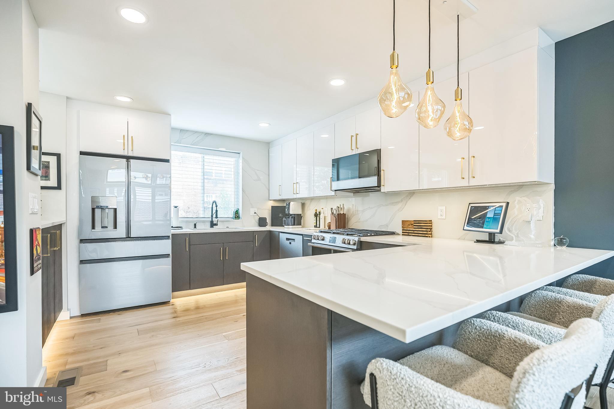 708 Addison Street Philadelphia, PA 19147 - Photo 5 of 30