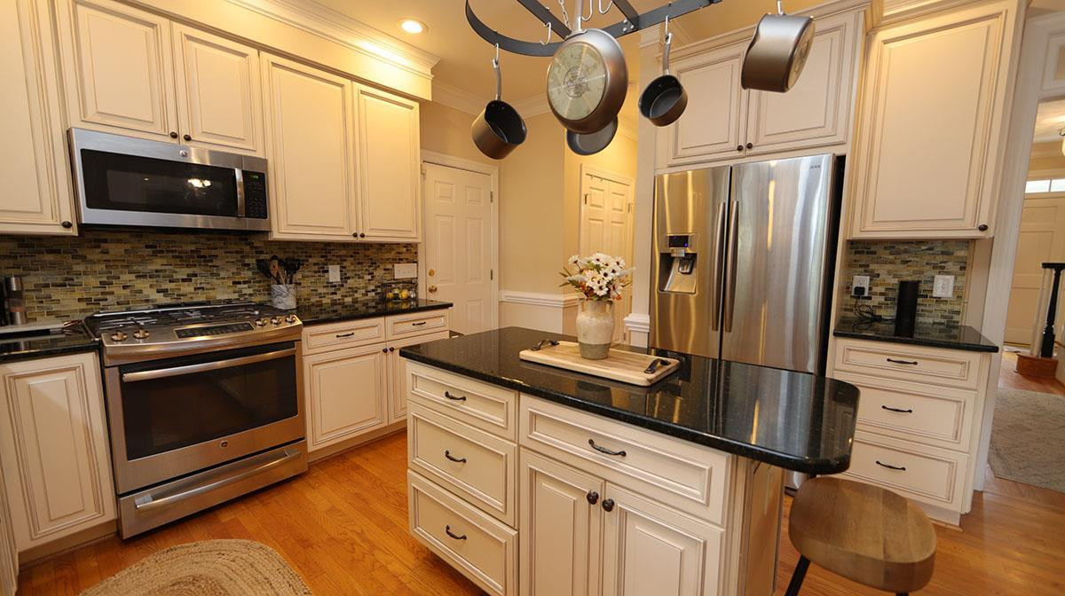 3312 Glade Spring Court Raleigh, NC 27612 - Photo 11 of 29 Photo 11