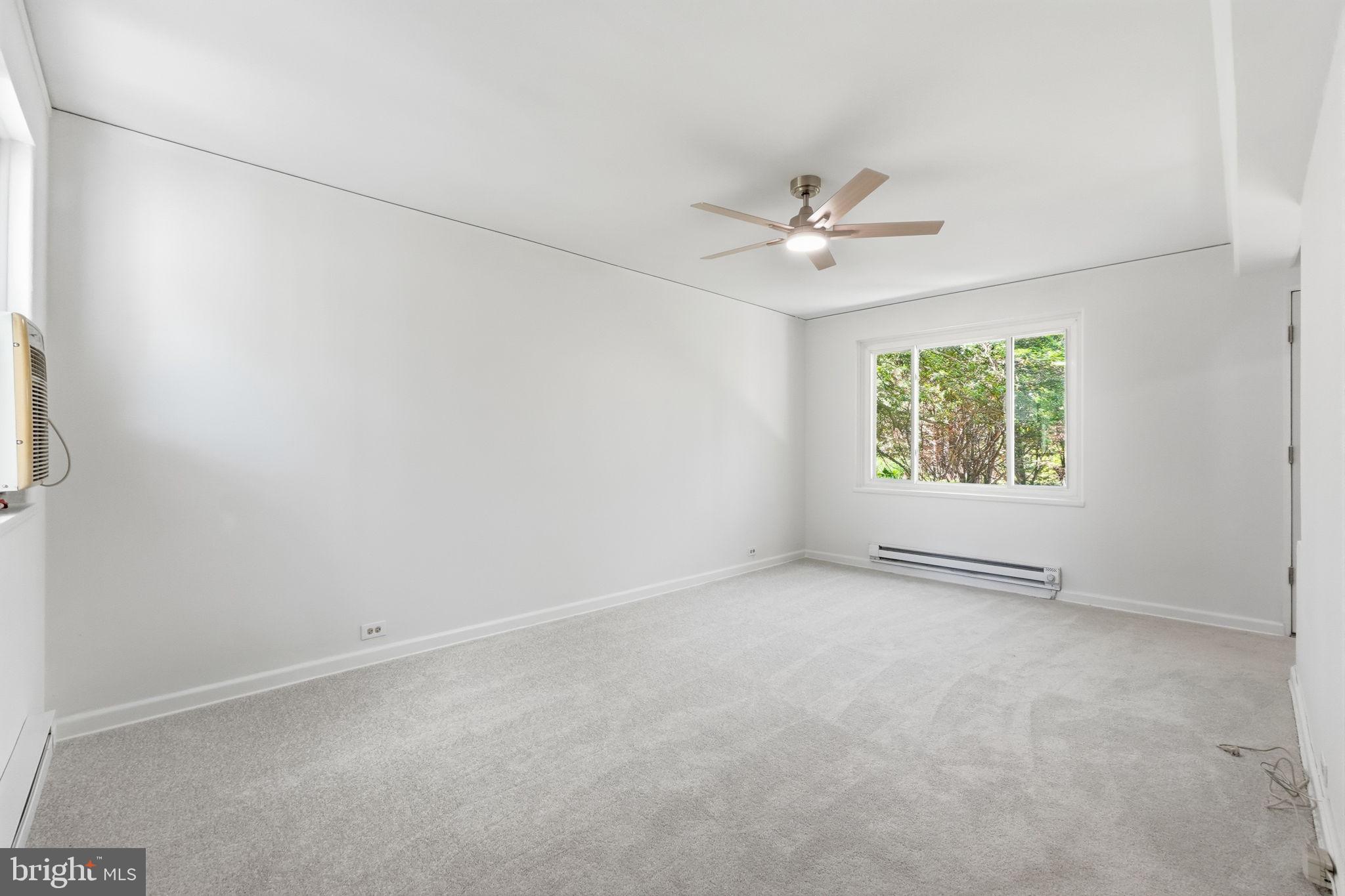 33 Ridge Road Greenbelt, MD 20770 - Photo 5 of 25 Gallery Image 5