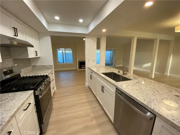 $4,700 | 354 Plaza Estival, San Clemente, CA 92672