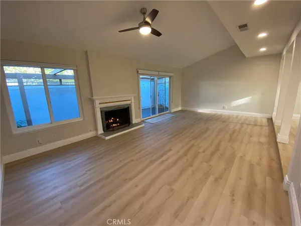 $4,700 | 354 Plaza Estival, San Clemente, CA 92672