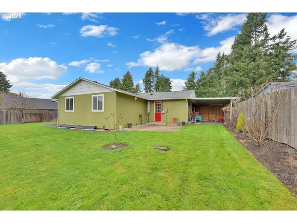 $350,000 | 1435 West Harrison Avenue, Cottage Grove, OR 97424