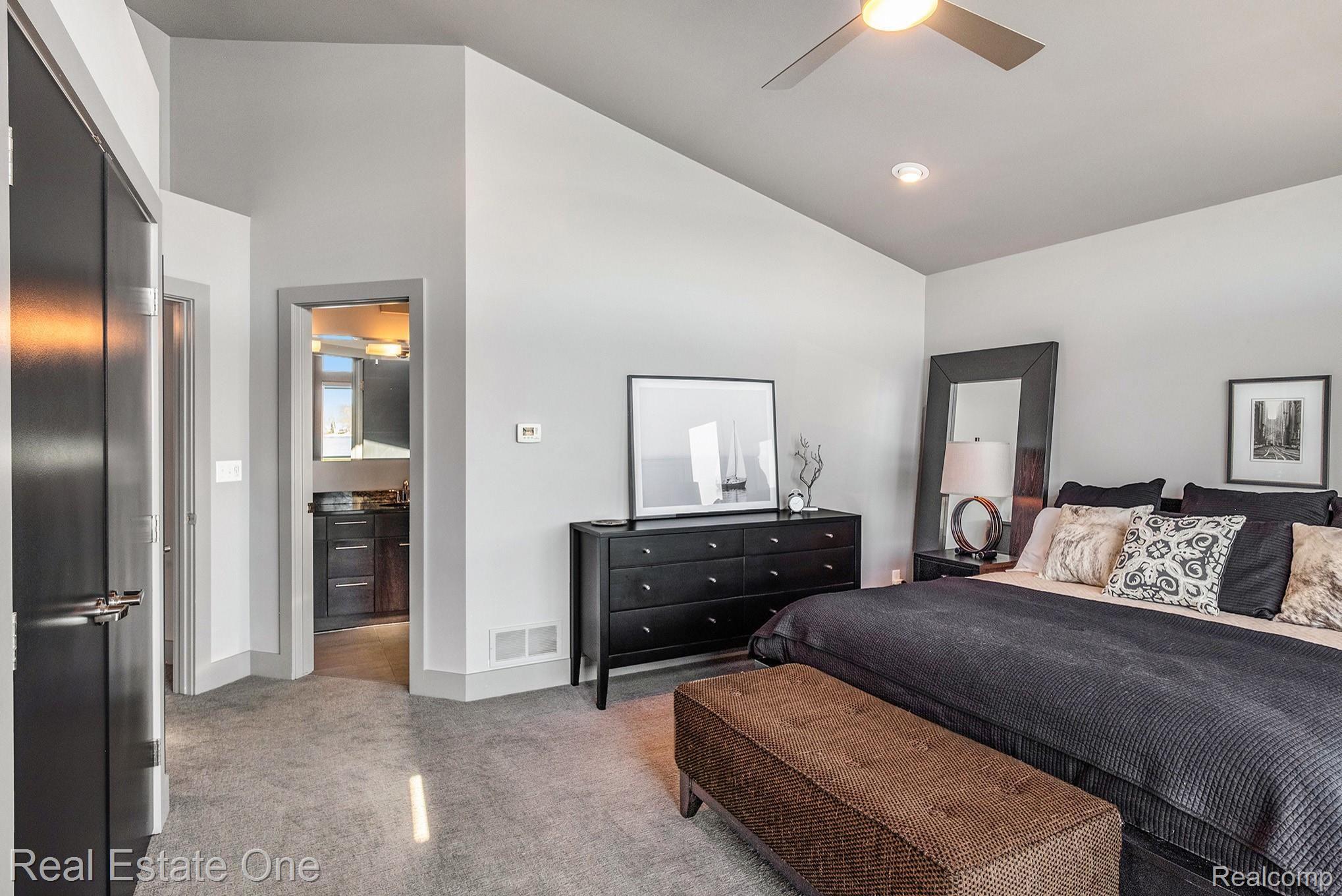 102 Lyon Lake Road Marshall, MI 49068 - Photo 25 of 52 102 Lyon - Ewing Pros - 14.jpg