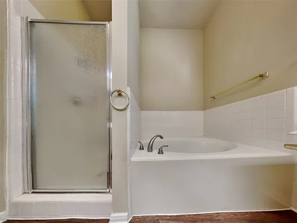 $2,380 | 13143 Mills River Street, Houston, TX 77070