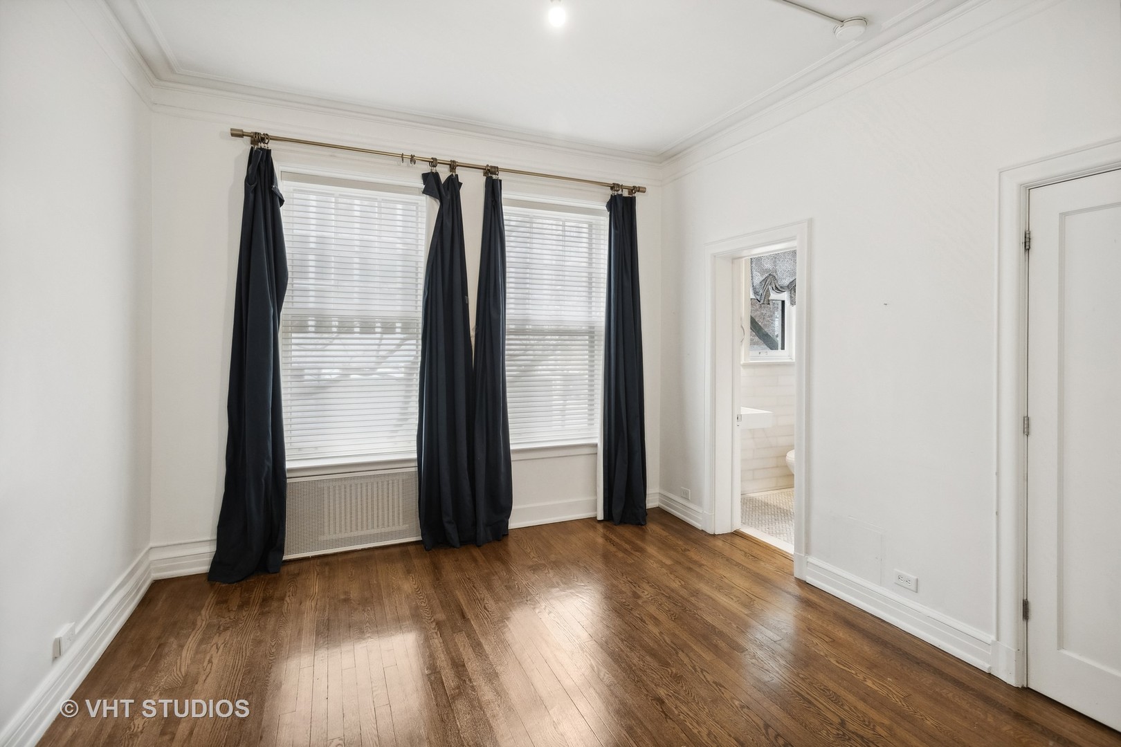 6 East Scott Street, Unit 3 Chicago, IL 60610 - Photo 14 of 16