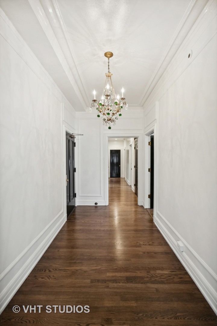 6 East Scott Street, Unit 3 Chicago, IL 60610 - Photo 5 of 16