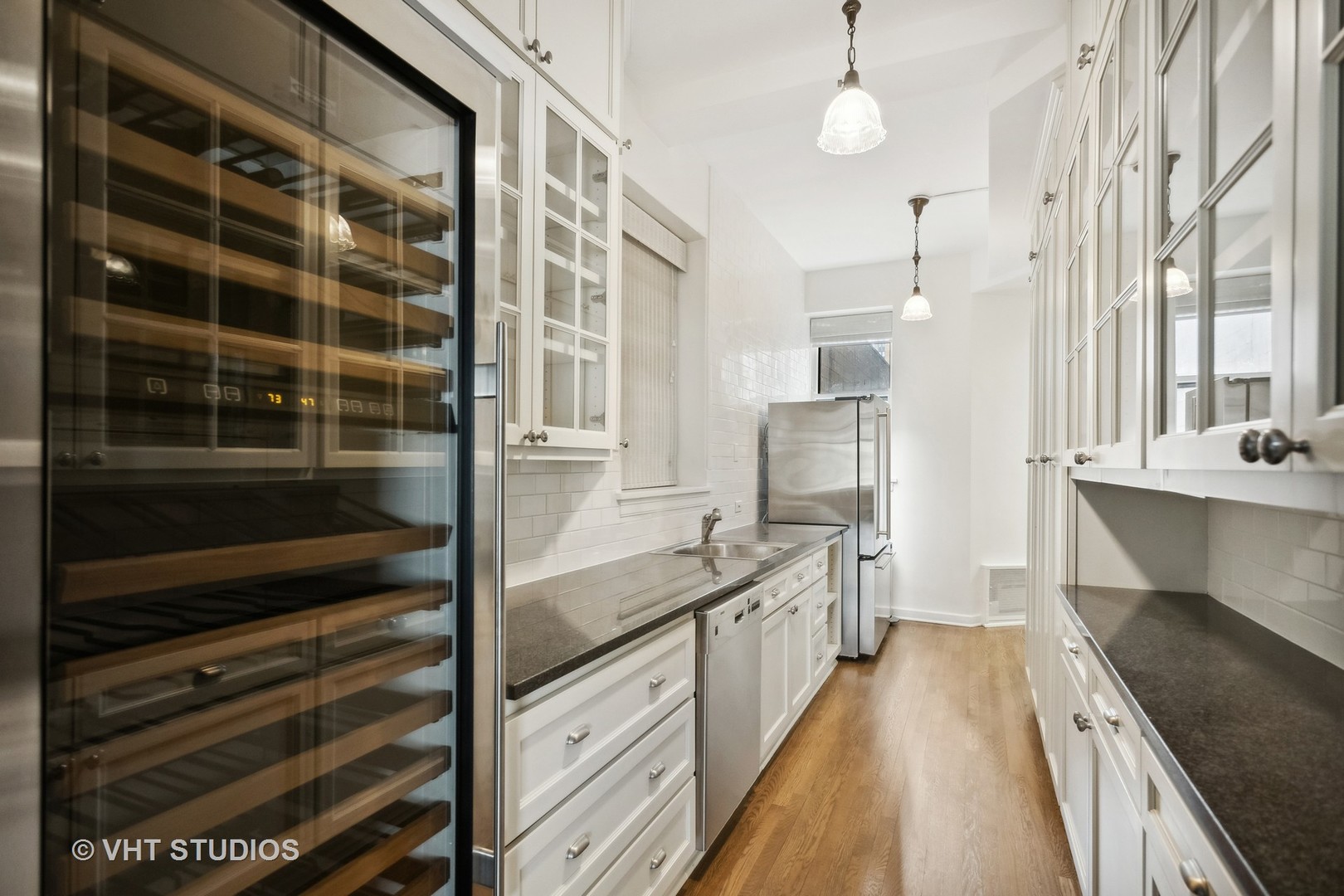 6 East Scott Street, Unit 3 Chicago, IL 60610 - Photo 10 of 16