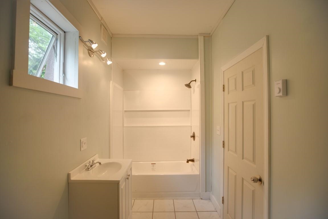 264 Berry River Road Barrington, NH 03825 - Photo 23 of 39