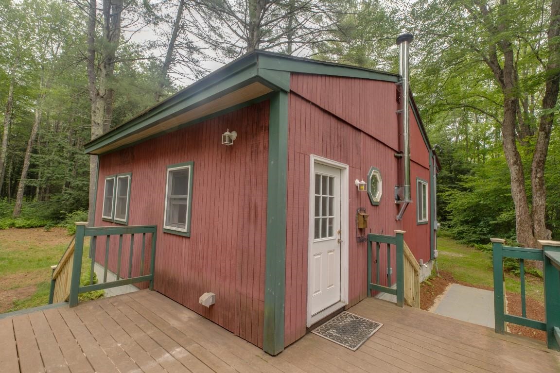 264 Berry River Road Barrington, NH 03825 - Photo 7 of 39