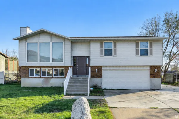 $560,000 | 371 West 1125th Street North, Centerville, UT 84014