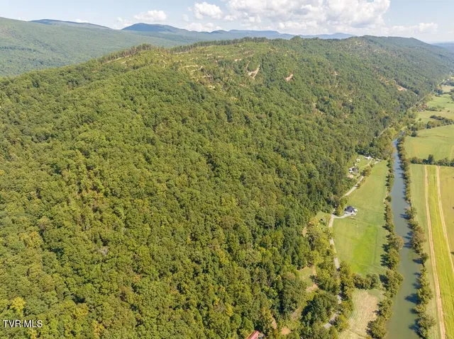 $235,000 | 20181 North Fork River Road, Unit 6 7 8, Abingdon, VA 24210