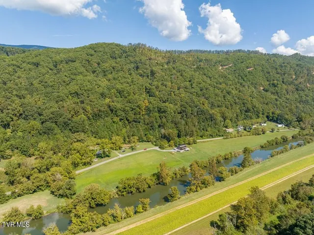 $235,000 | 20181 North Fork River Road, Unit 6 7 8, Abingdon, VA 24210