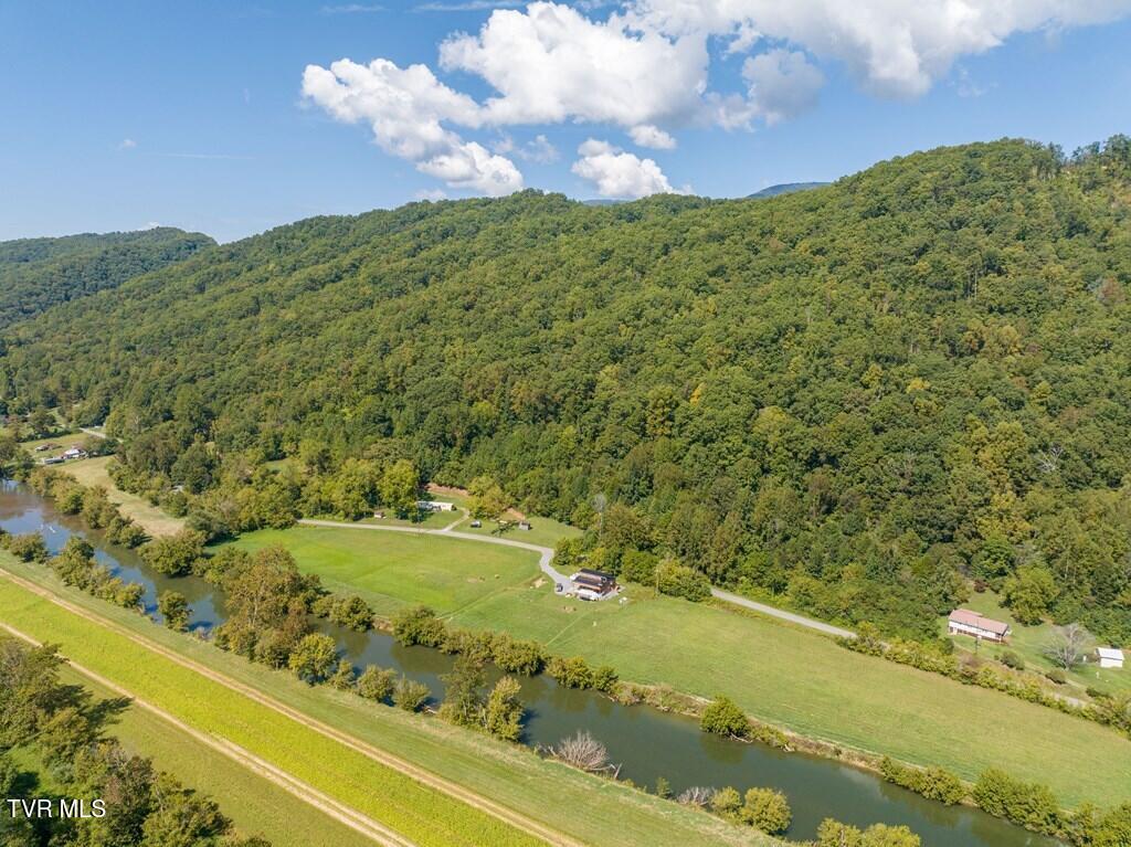 20181 North Fork River Road, Unit 6 7 8 Abingdon, VA 24210 - Photo 25 of 35 103441_22