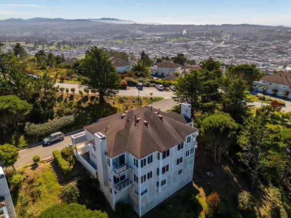 $799,000 | 480 Pointe Pacific Drive, Unit 1, Daly City, CA 94014