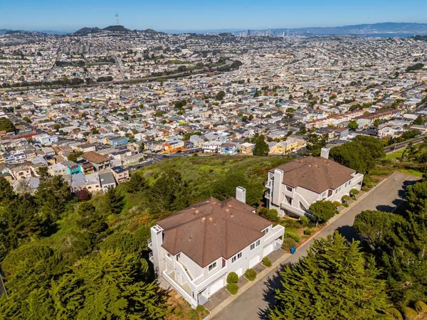 $799,000 | 480 Pointe Pacific Drive, Unit 1, Daly City, CA 94014