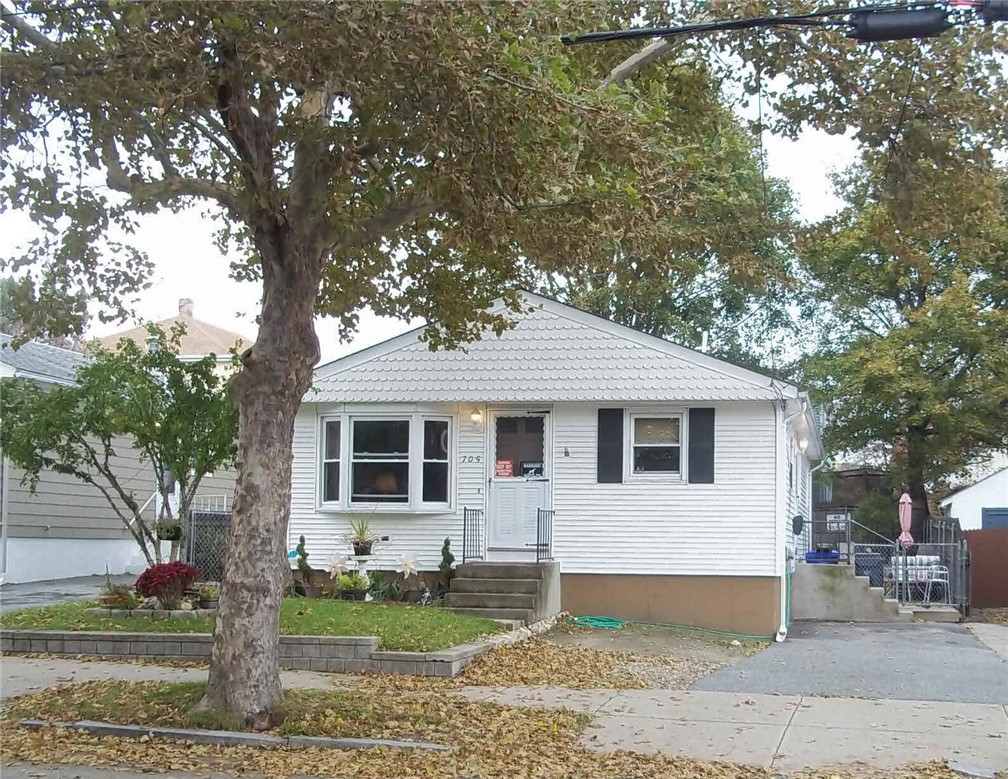 705 Union Avenue Providence, RI 02909 - Photo 1 of 1