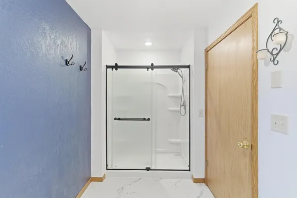 $319,900 | 111 5th Avenue, Minnesota Lake, MN 56068