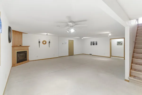 $319,900 | 111 5th Avenue, Minnesota Lake, MN 56068