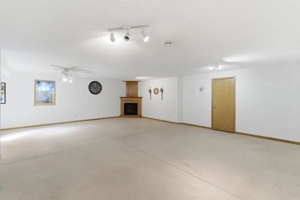 $319,900 | 111 5th Avenue, Minnesota Lake, MN 56068