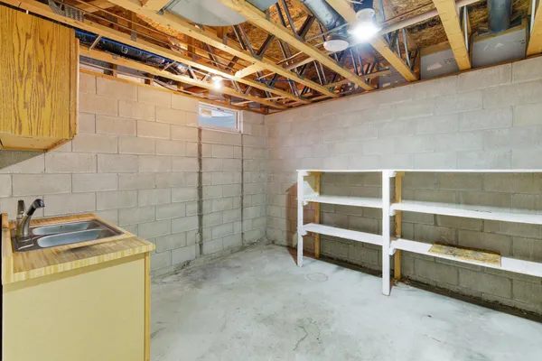 $319,900 | 111 5th Avenue, Minnesota Lake, MN 56068