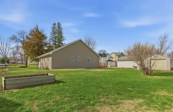 $319,900 | 111 5th Avenue, Minnesota Lake, MN 56068