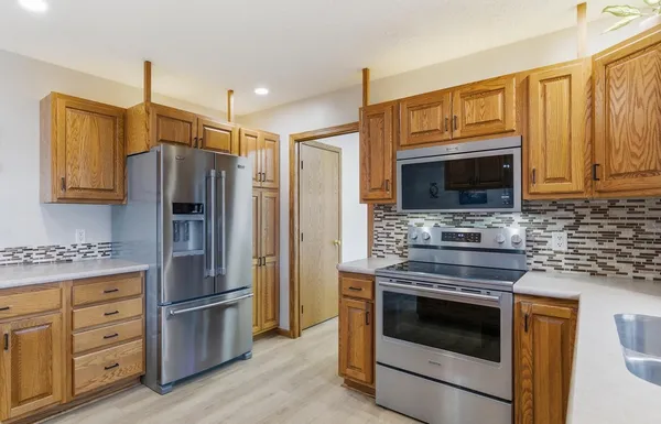 $319,900 | 111 5th Avenue, Minnesota Lake, MN 56068