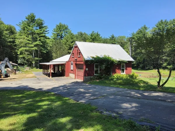 $440,000 | 323 New Boston Road, Sturbridge, MA 01566