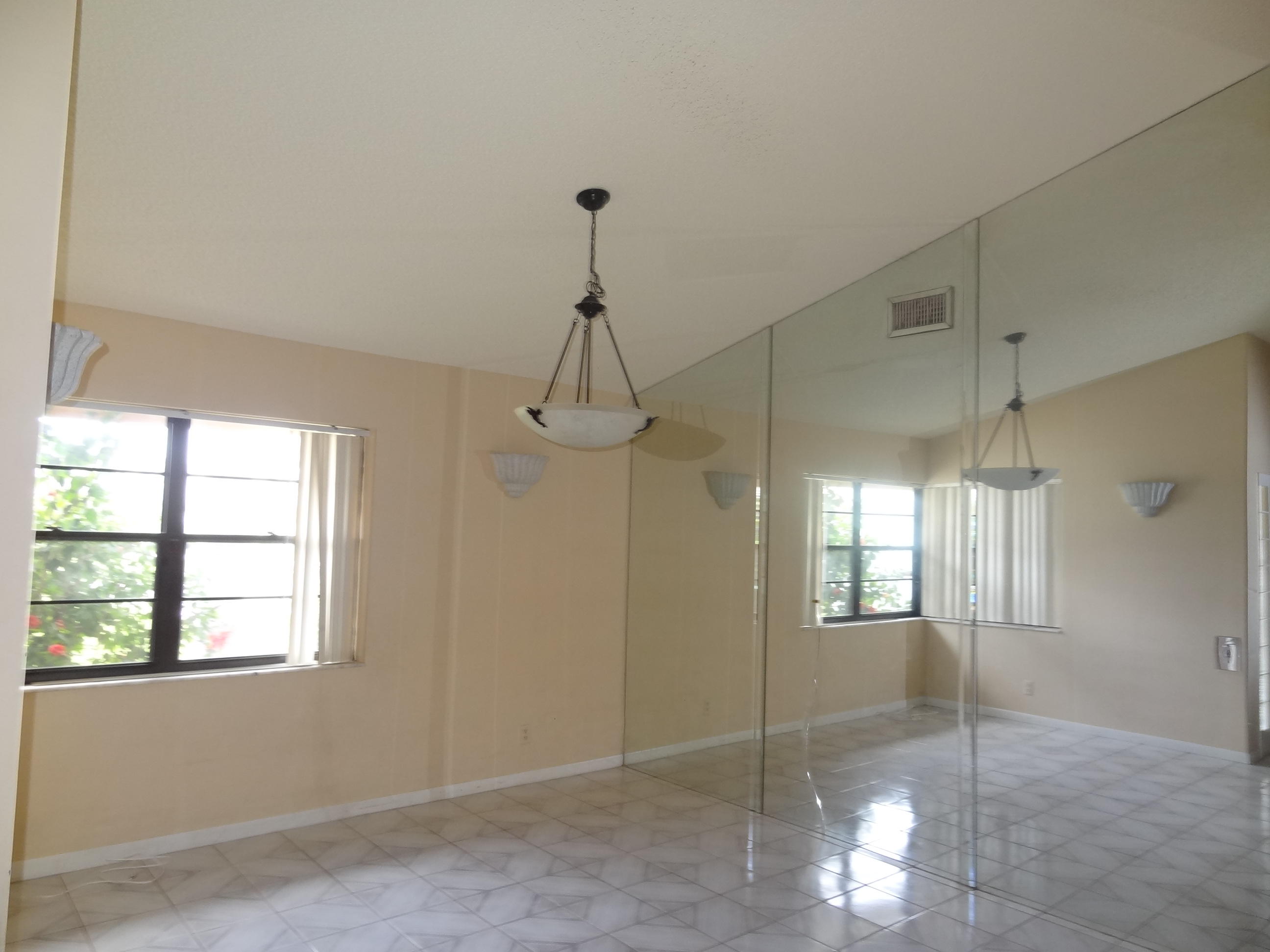 19890 Latona Place Boca Raton, FL 33434 - Photo 5 of 15 DSC04140