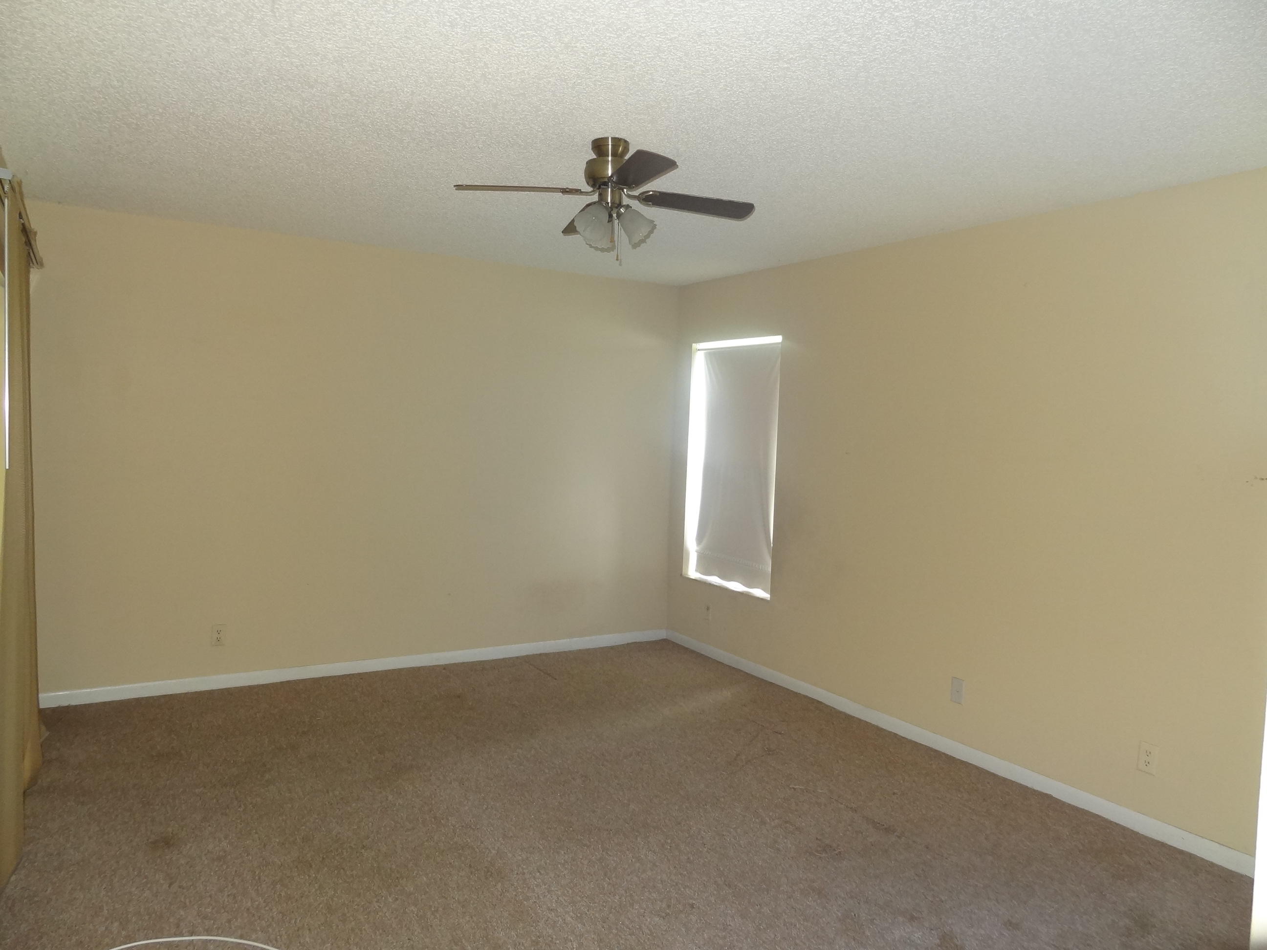 19890 Latona Place Boca Raton, FL 33434 - Photo 8 of 15 DSC04142