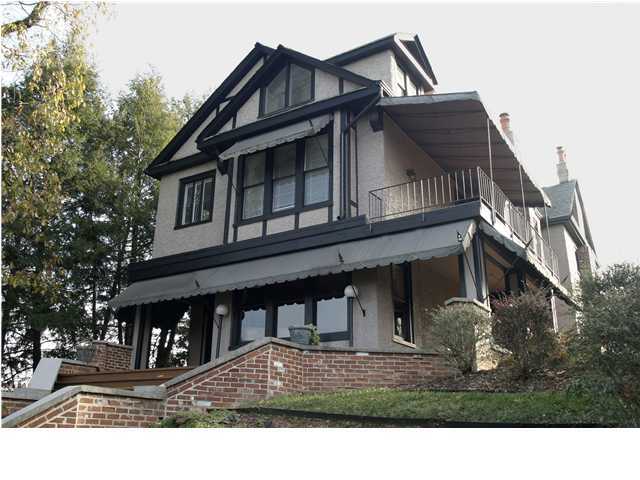 396 South Crest Road Chattanooga, TN 37404 - Photo 1 of 8 Primary Photo