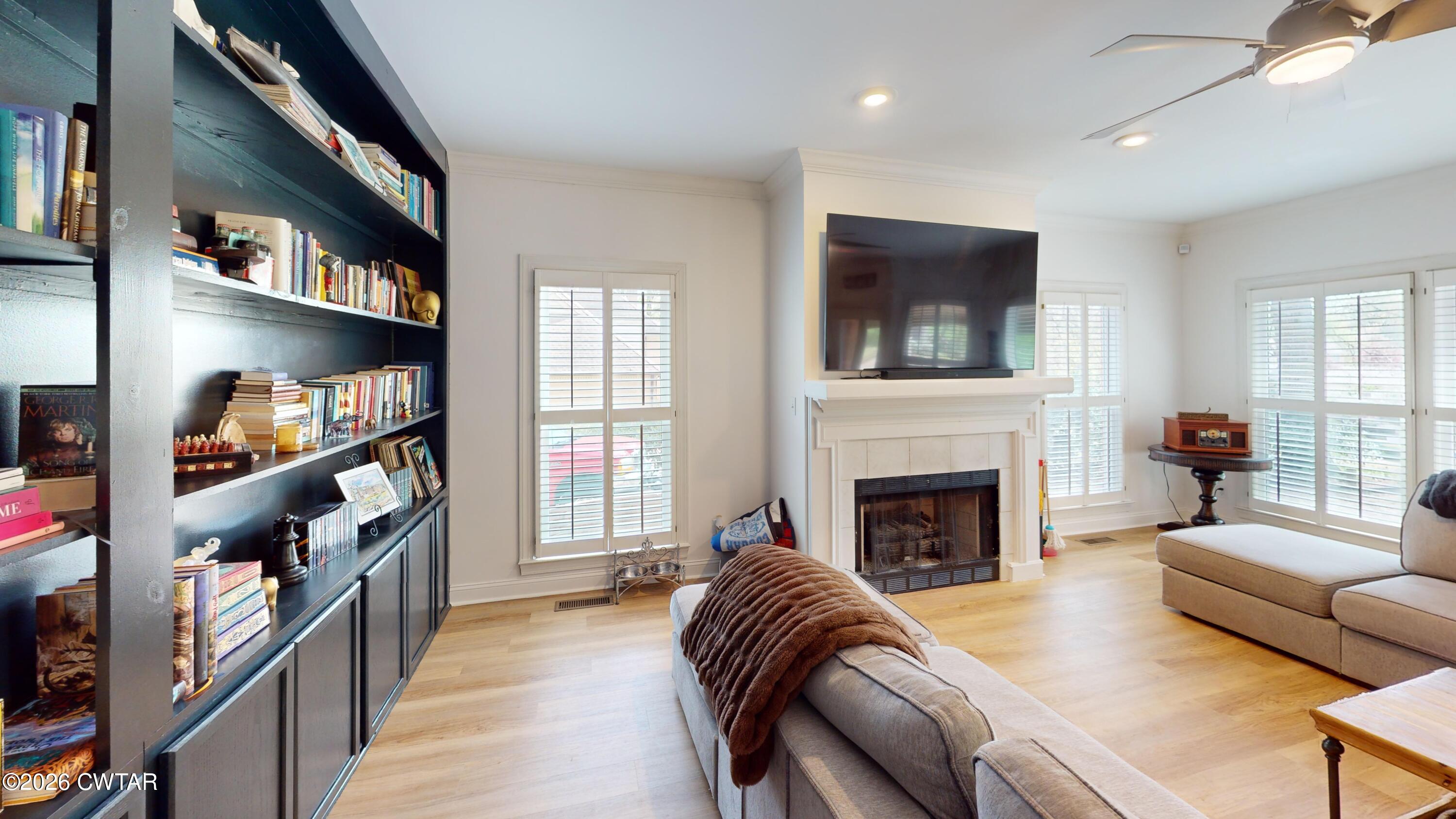1099 Valley Road Dyersburg, TN 38024 - Photo 13 of 33 1099-Valley-Rd-Living-Room 2