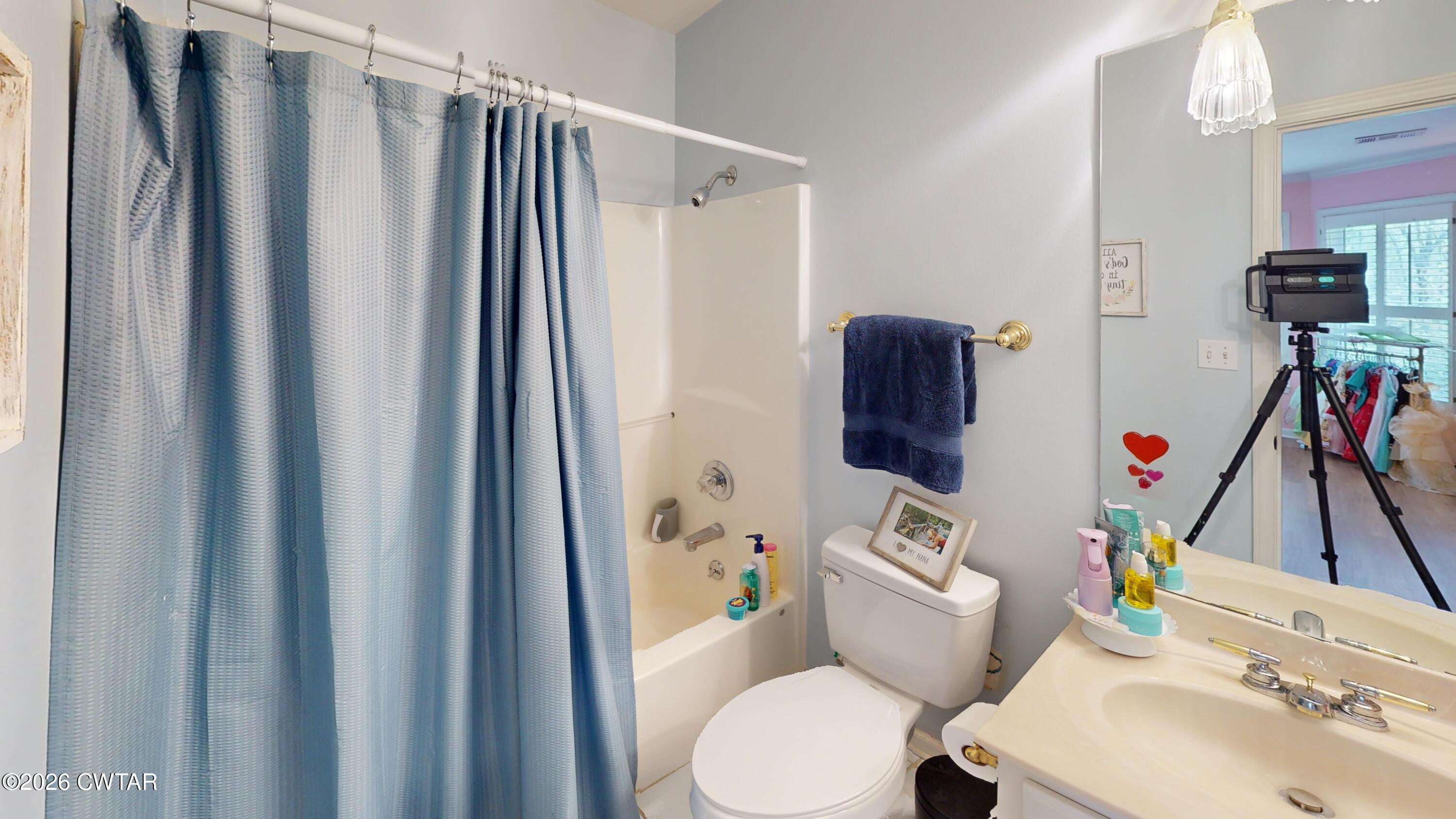 1099 Valley Road Dyersburg, TN 38024 - Photo 20 of 33 1099-Valley-Rd-Bathroom 1