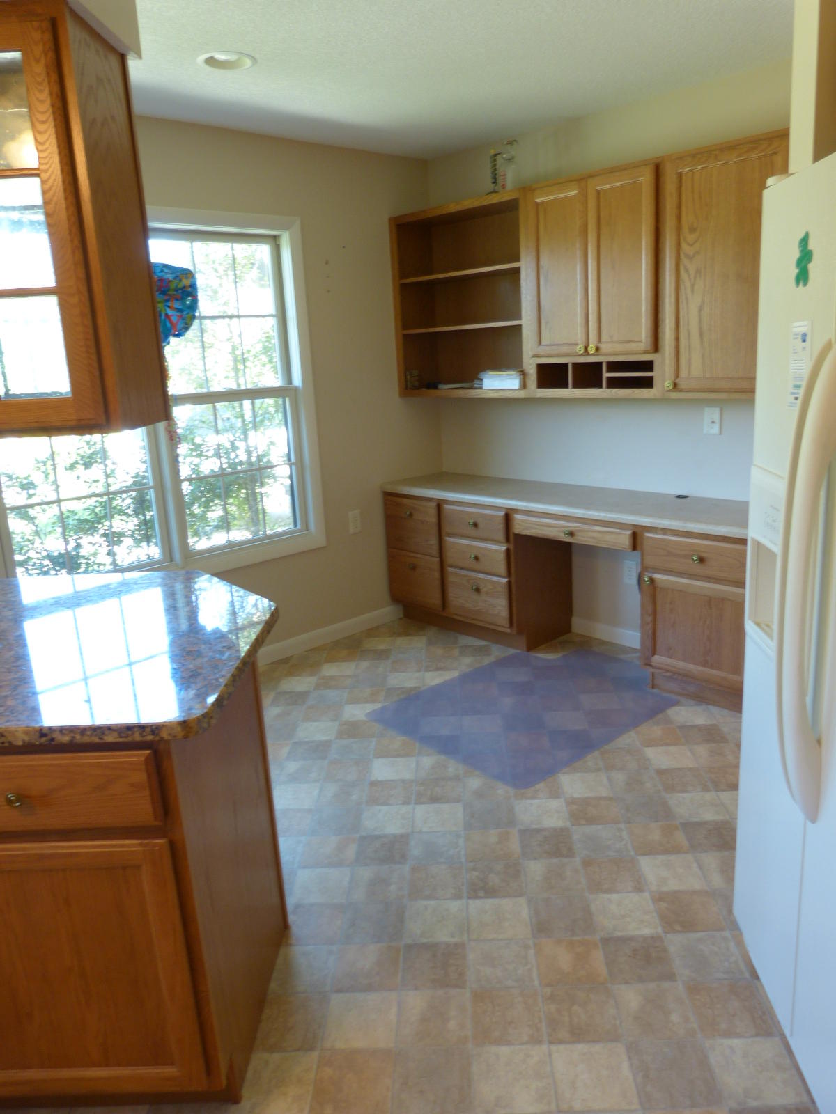 197 Evergreen Place Pleasant Hill, TN 38583 - Photo 9 of 22 eat in kitchen