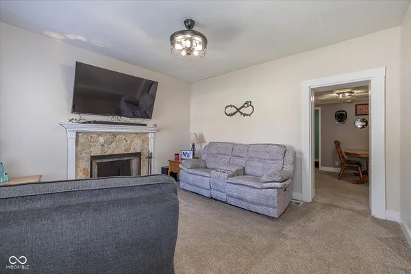 $134,900 | 317 South Market Street, Rockville, IN 47872