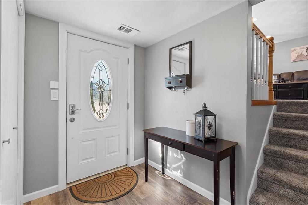 271 Foster Road New Brighton, PA 15066 - Photo 2 of 24 Gallery Image 2