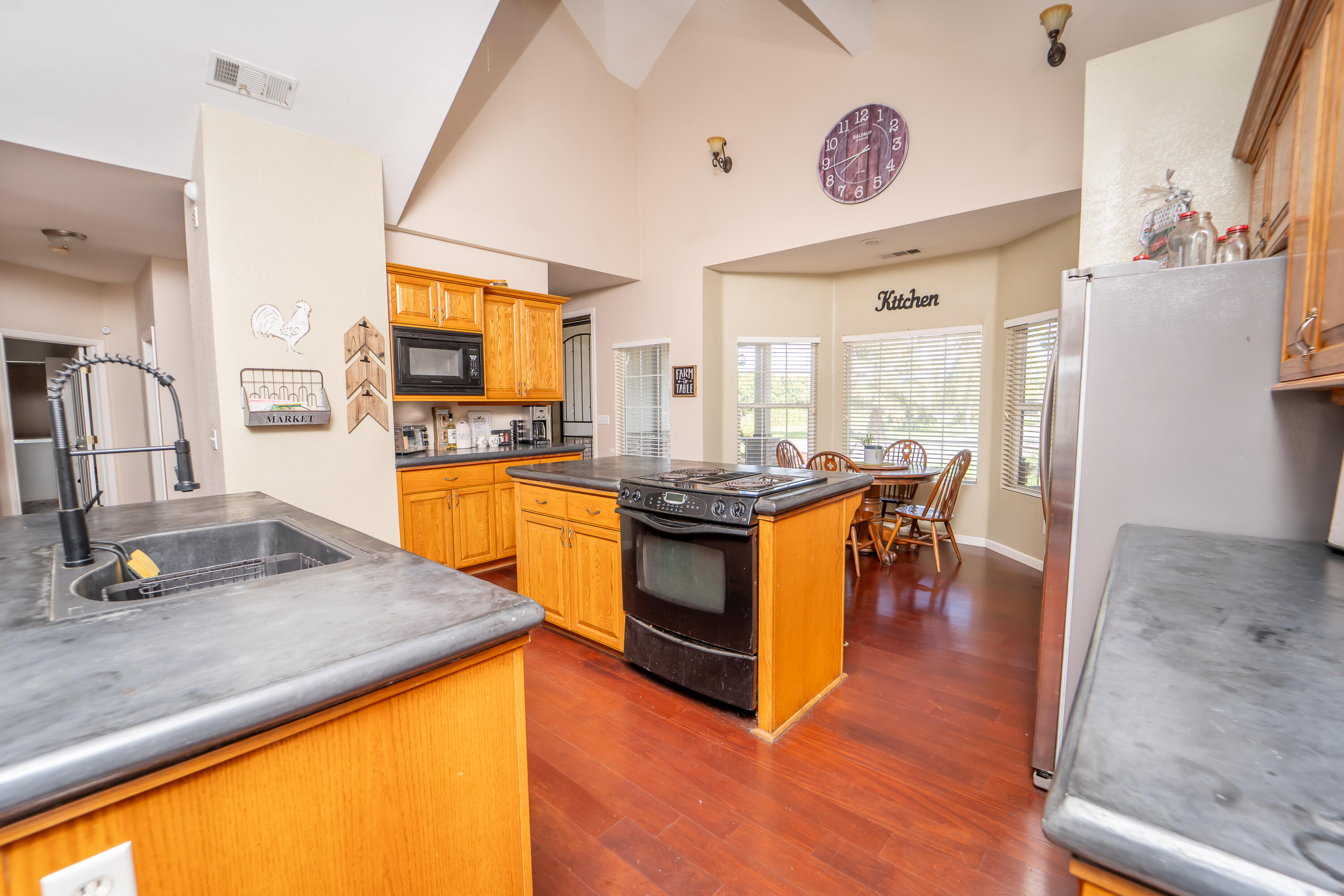 25744 Road 188 Exeter, CA 93221 - Photo 9 of 47 5