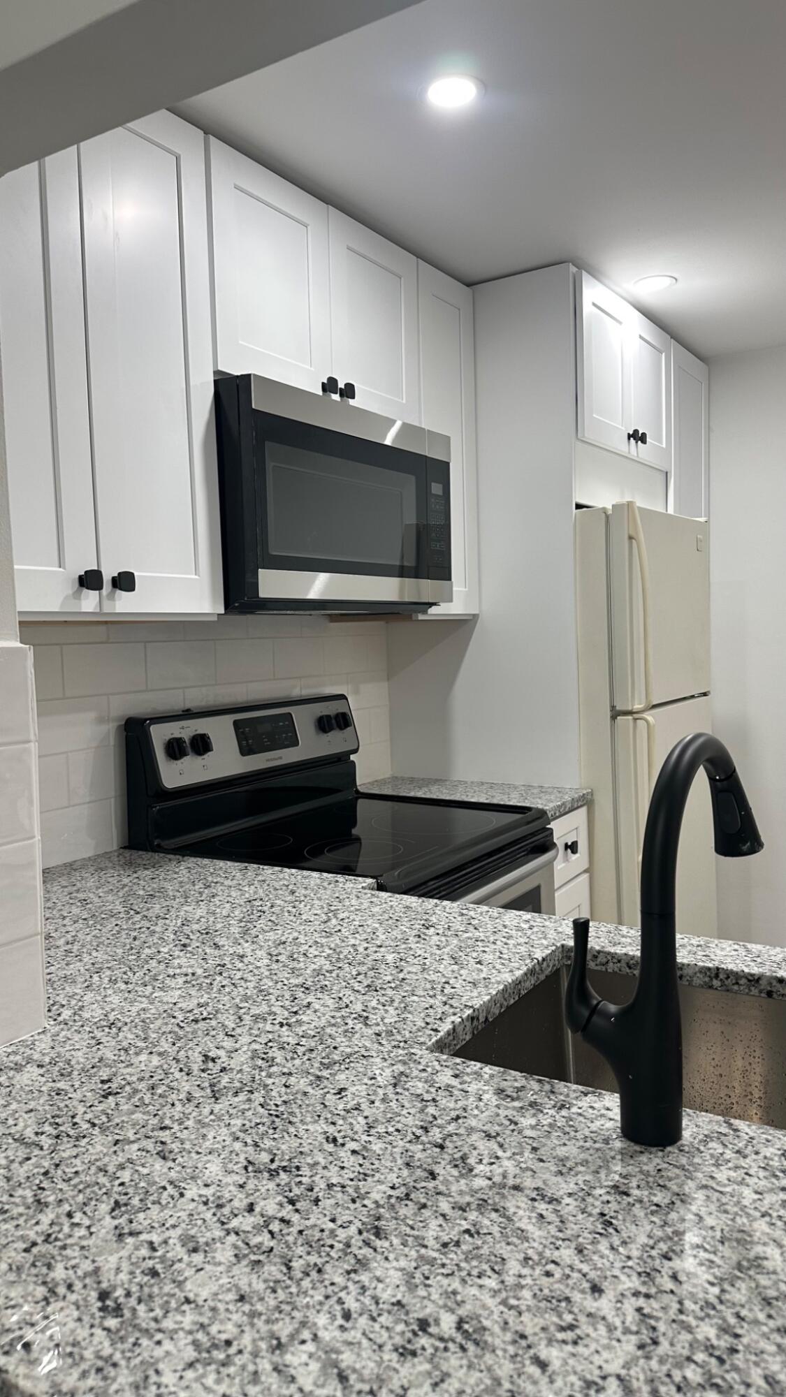 11217 Southwest 88th Street, Unit C203 Miami, FL 33176 - Photo 8 of 18 14