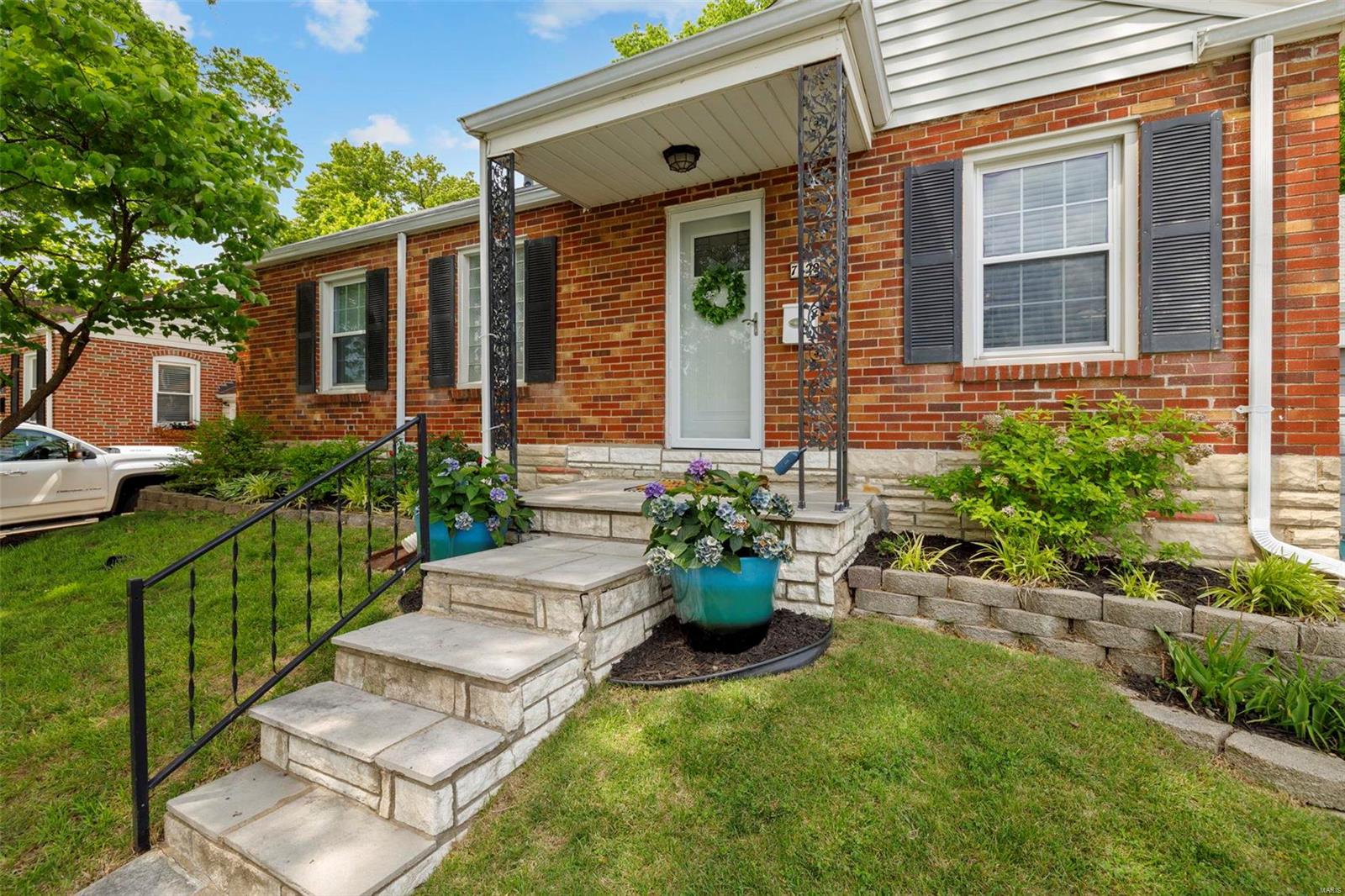 7129 Rhodes Avenue St. Louis, MO 63123 - Photo 1 of 22 Gallery Image 1