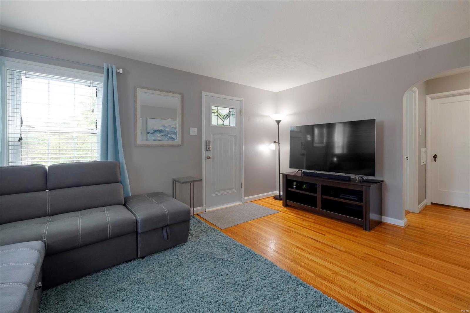 7129 Rhodes Avenue St. Louis, MO 63123 - Photo 7 of 22 Gallery Image 7