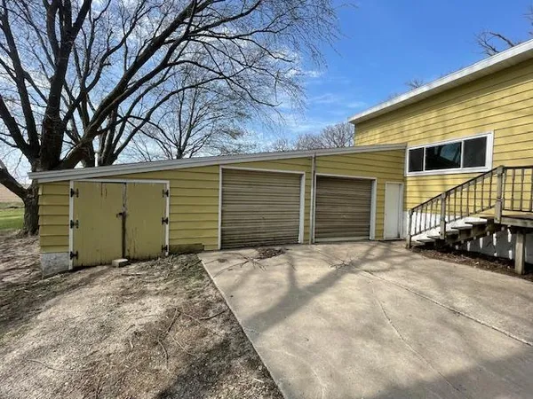 $149,900 | 15625 540 Avenue, Austin, MN 55912