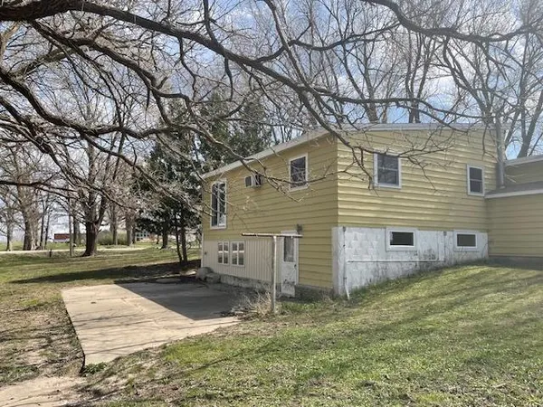 $149,900 | 15625 540 Avenue, Austin, MN 55912