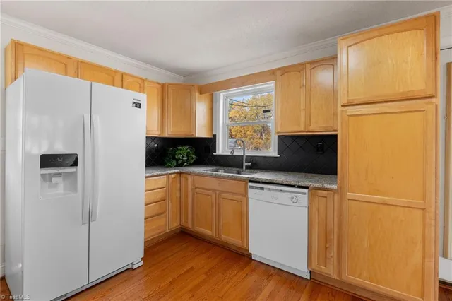 $182,000 | 150 Ave B, Lexington, NC 27292