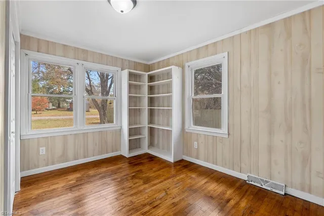 $182,000 | 150 Ave B, Lexington, NC 27292