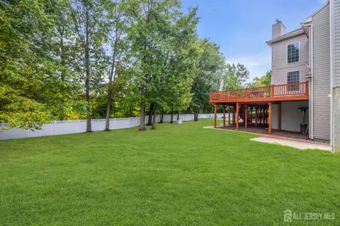 $1,500,000 | 13 Stonegate Drive, Monroe Township, NJ 08831