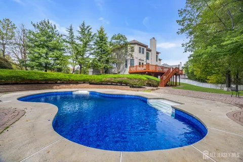 $1,500,000 | 13 Stonegate Drive, Monroe Township, NJ 08831