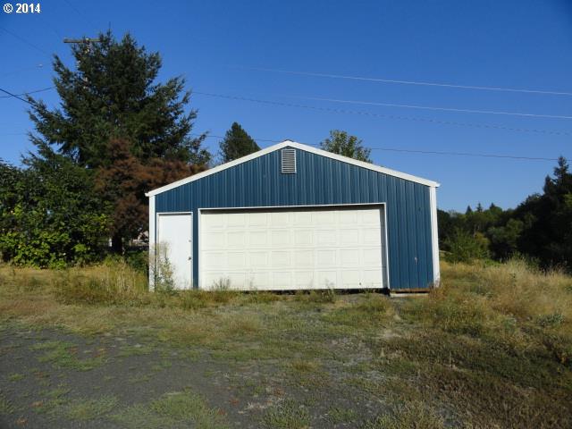 14480 Southeast Foster Road Dayton, OR 97114 - Photo 2 of 16 Gallery Image 2