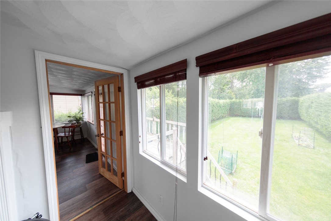 13 Danforth Street Warwick, RI 02888 - Photo 21 of 33 Gallery Image 21